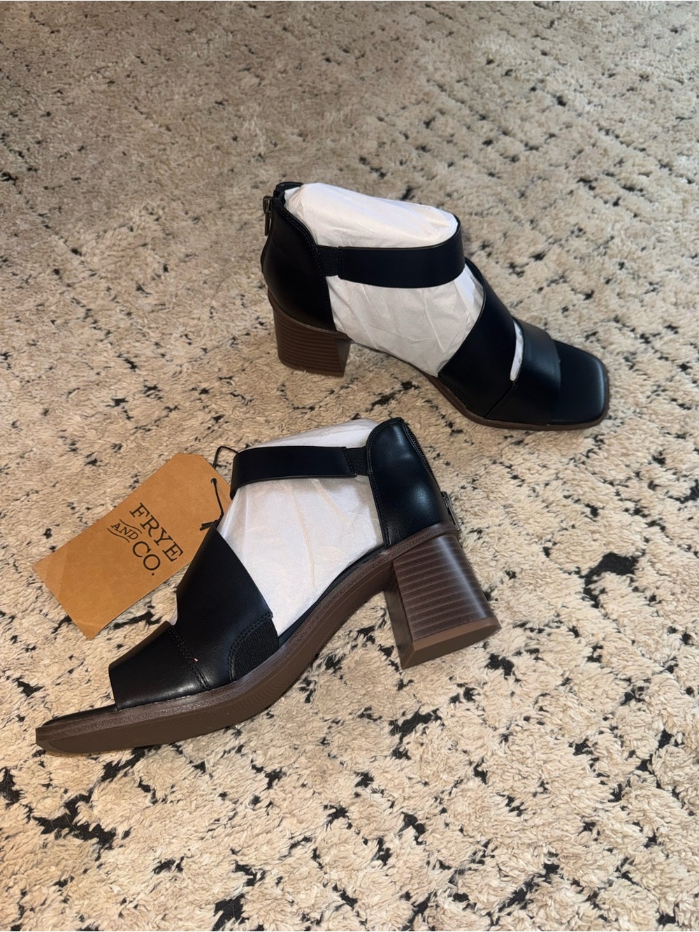 FRYE AND CO. Black Strappy Block Heel Sandals